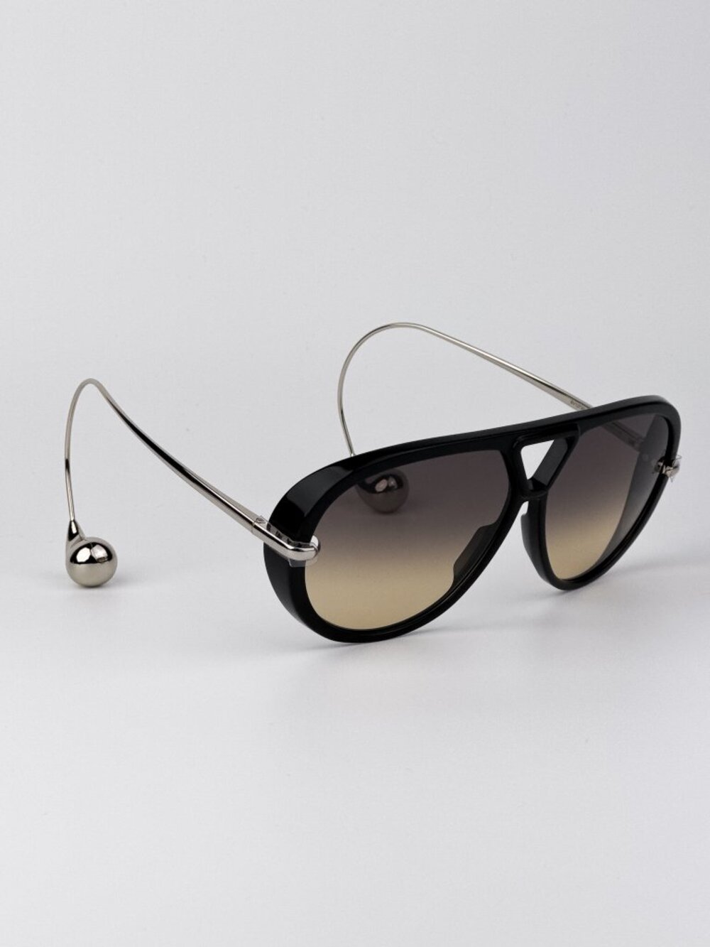 Bottega Veneta BV1273S 010 Sunglasses Black Silver Oversize Pilot Brown Gradient - Picture 5 of 9